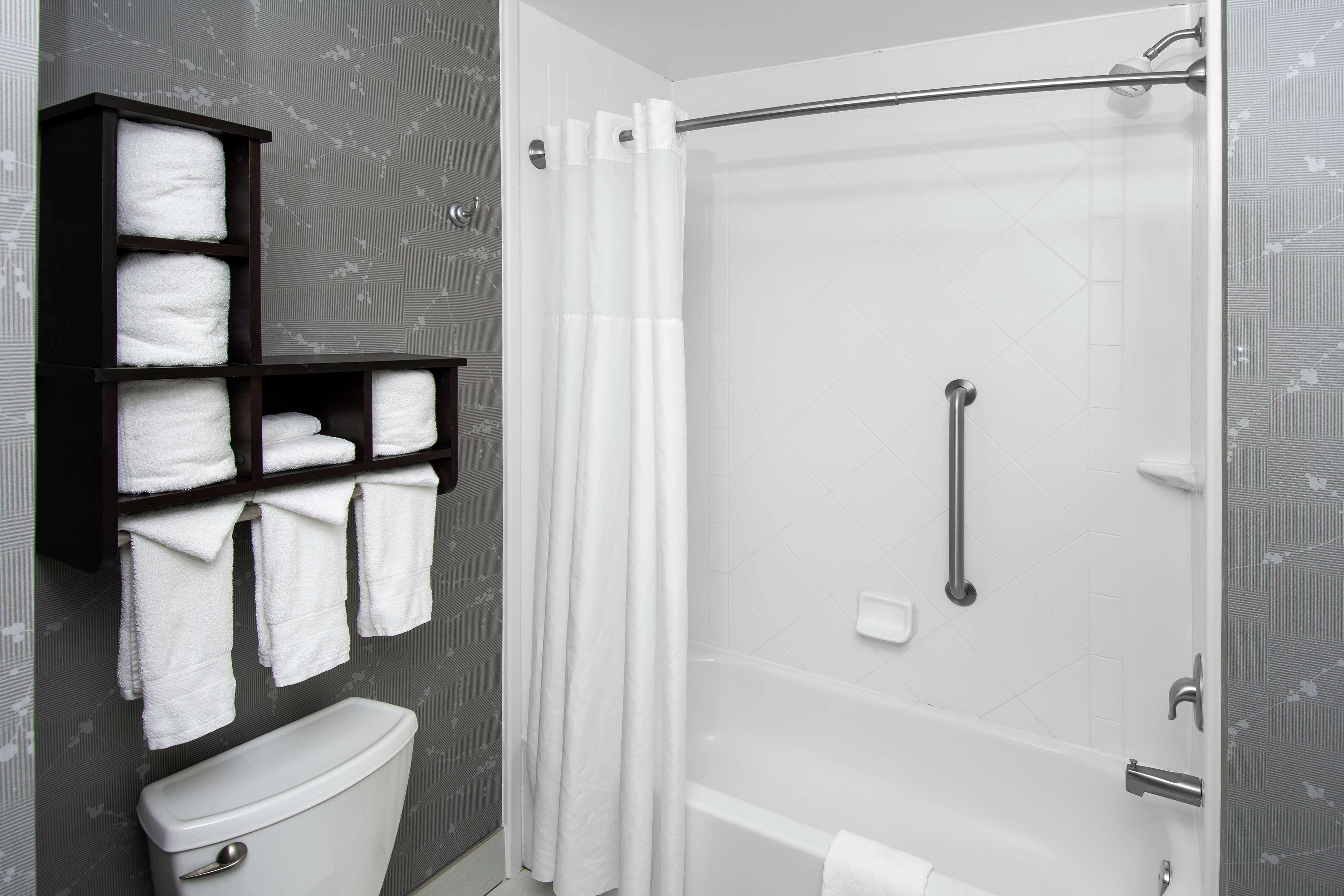 Hampton Inn & Suites - Raleigh Downtown Eksteriør billede