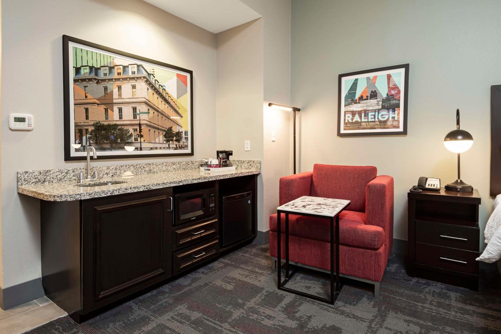 Hampton Inn & Suites - Raleigh Downtown Eksteriør billede