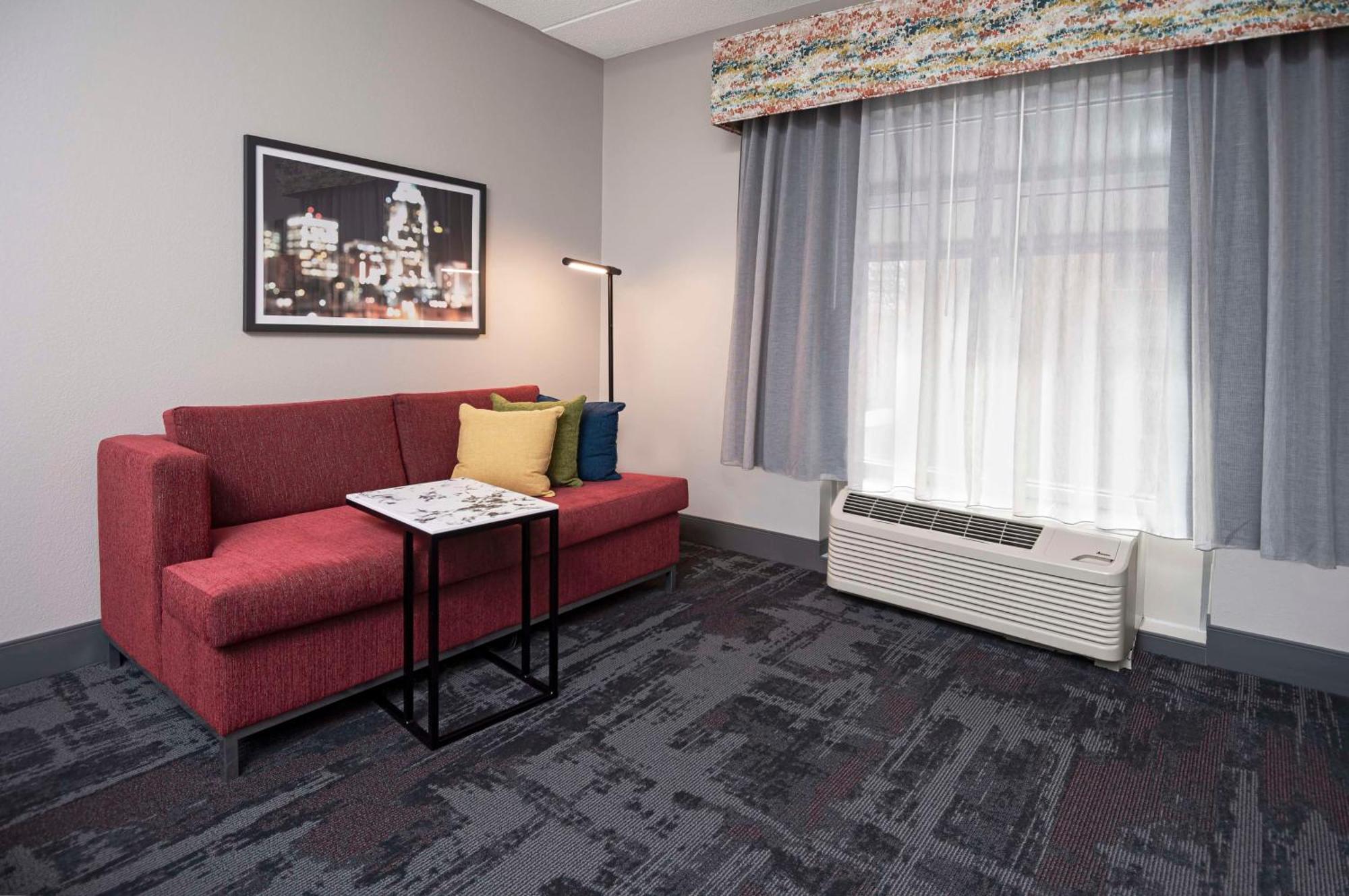 Hampton Inn & Suites - Raleigh Downtown Eksteriør billede